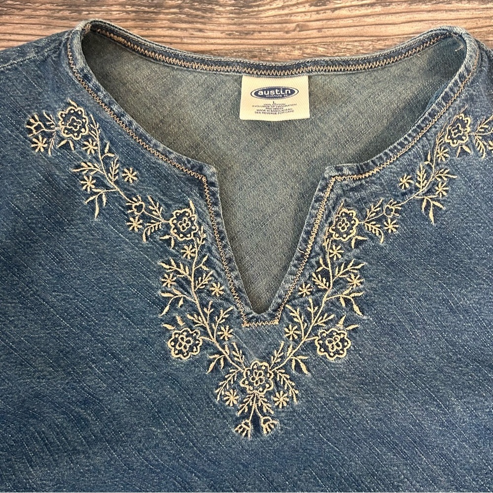 Embroidered Denim Long Sleeve Top 100% Cotton Wide Sleeve Women’s Large - Picture 3 of 8